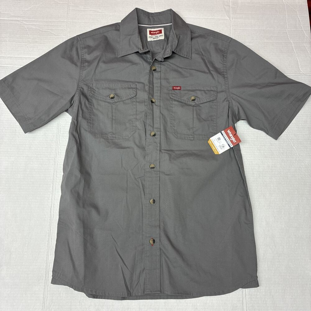 Wrangler Mens Relaxed Fit Short Sleeve Woven Button Up Shirt Size S Small Gray